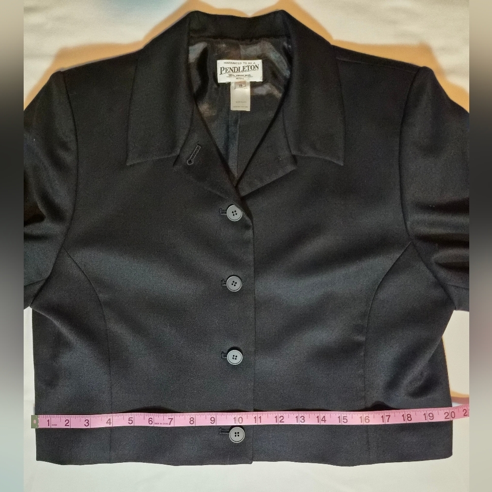​VINTAGE Pendleton Black Wool Cropped Jacket Blazer 16 Petite Made in USA - Picture 5 of 8